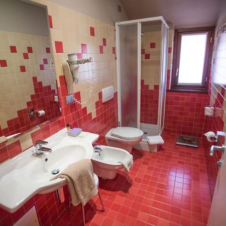 Hotel Fortyfive Ківассо Екстер'єр фото