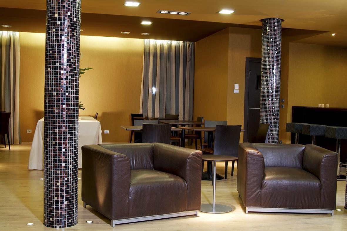 Hotel Fortyfive Ківассо Екстер'єр фото